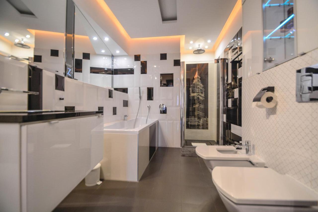 Świnoujście Apartamenty Bryza - Chelmonskiego - Parking - Centrum מראה חיצוני תמונה