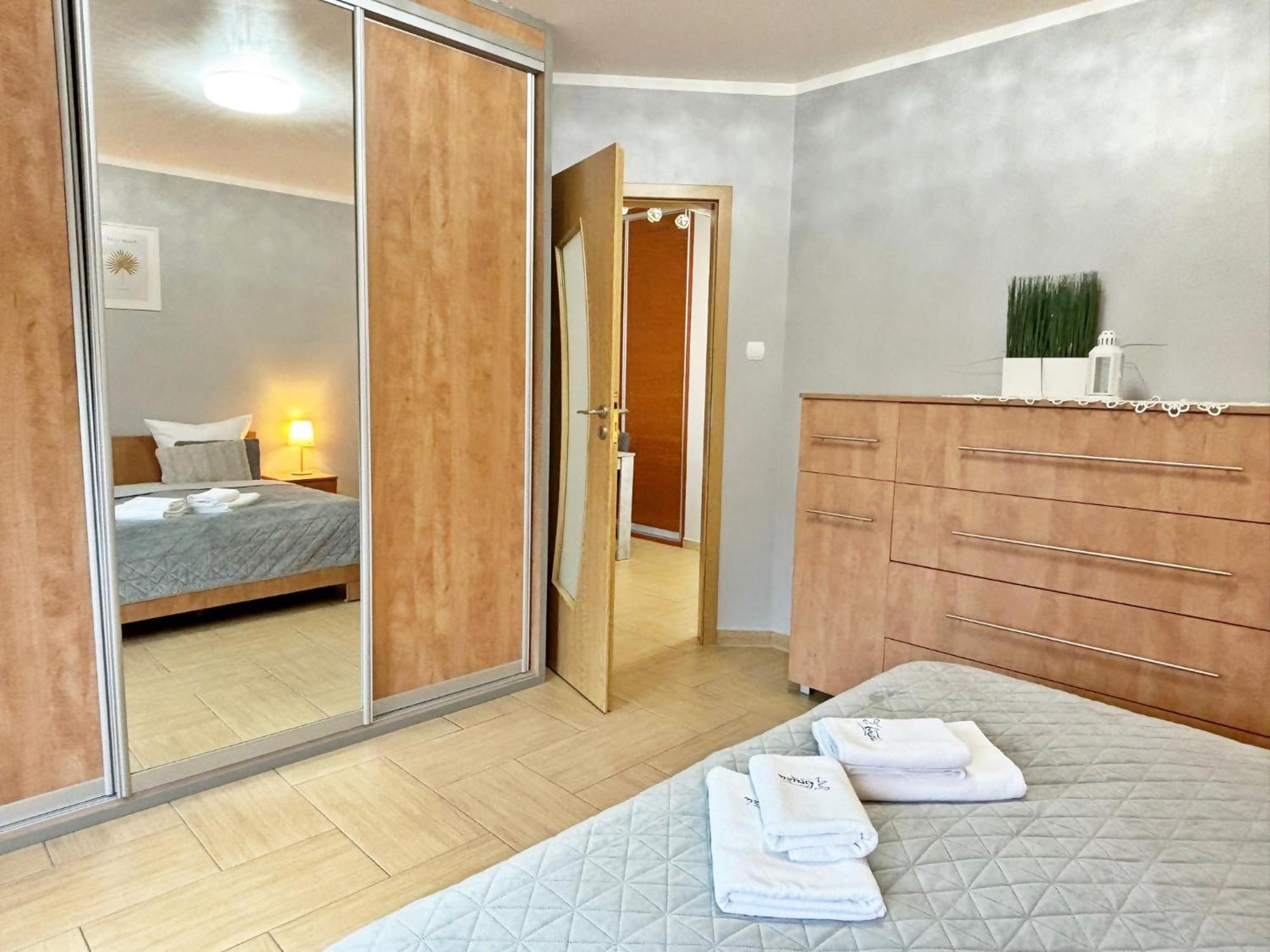 Świnoujście Apartamenty Bryza - Chelmonskiego - Parking - Centrum מראה חיצוני תמונה